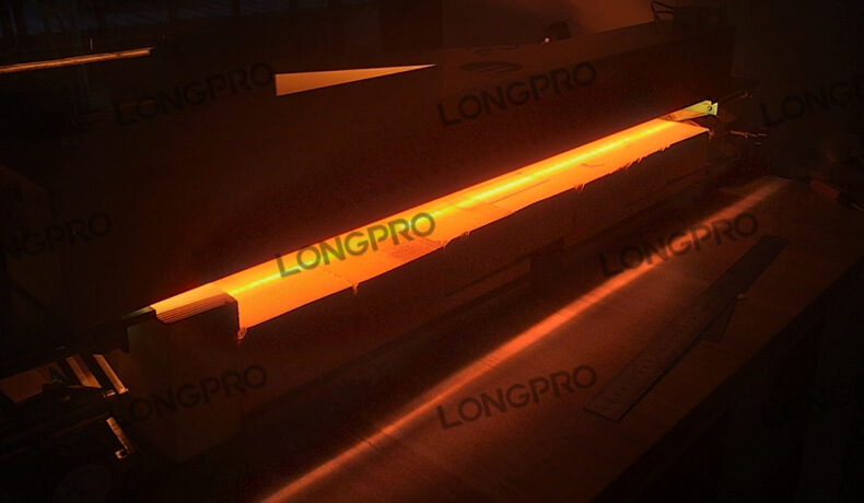 熱塑性預(yù)浸料熔融.jpg 熱塑性預(yù)浸料熔融.jpg